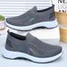 Casual Spring And Autumn New Old Beijing Cloth Soft Sole Slip-On Men's Fashionable Lightweight Comfortable Walking Shoes_vogvips.com