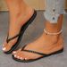 2026 New Cross-Border Plus Size Shoes Flat Women's Woven Herringbone Clip-Toe Ladies' Outdoor Sandals_vogvips.com