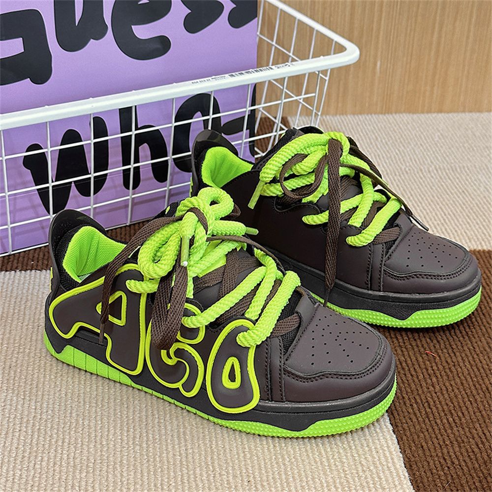2026 Fashion Sneakers Skateboarding Shoes Youth/Men Low Top Lace-Up Breathable Non-Slip Wear-Resistant Running Shoes 35-44_vogvips.com