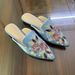 Women’s Shoes Foot Non Slip Women's Single Shoes Embroidered Flowers Flat Pointed Mule Slippers Closed Toe Outdoor Shoes Retro Scoop Shoes_vogvips.com