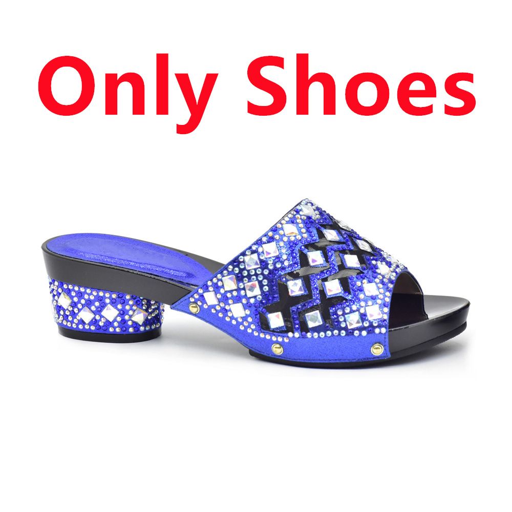 Square Rhinestones Embellish Everything Casual Travel Dating Fashion With Sandals And Clutch Outside Wear Party_vogvips.com