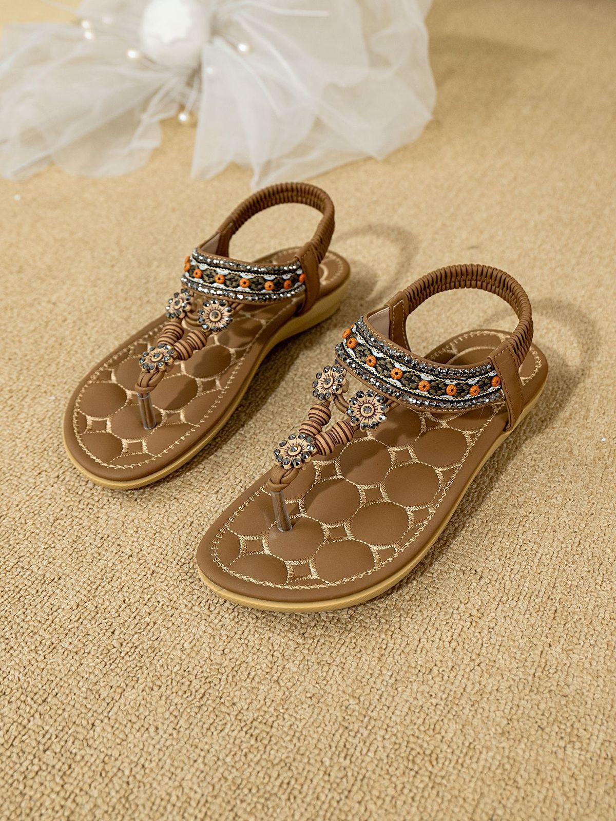 Women's Bohemian Flat Sandals Rhinestone Embellished Round Toe Open Toe European Style Flower_vogvips.com