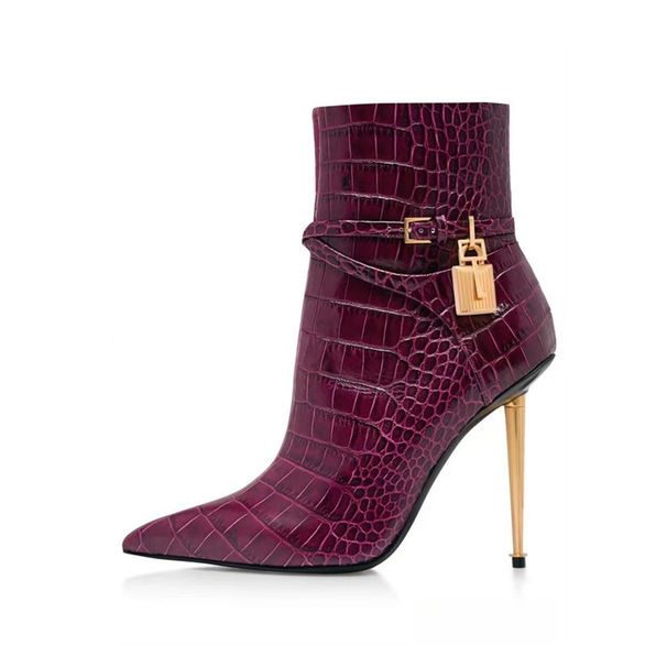 Runway-Worthy Stiletto Boots – Ultra-Thin Heel Pointed-Toe Ankle Boots For Women (Black/Burgundy, Sizes 35-44)_vogvips.com