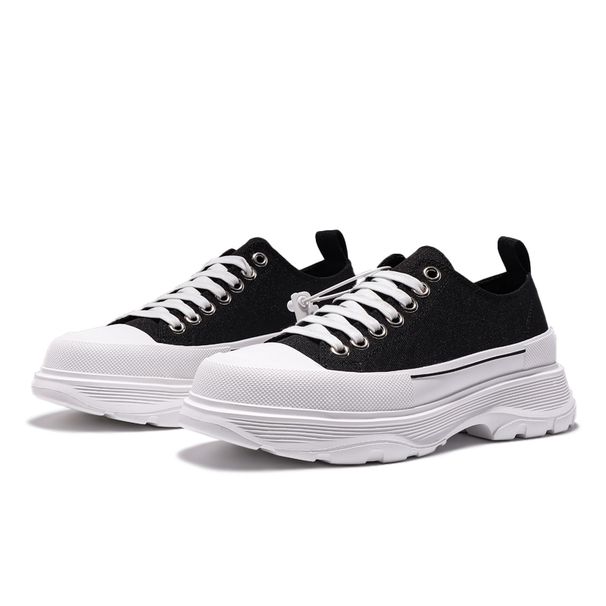 This Versatile Black And White Canvas Thick-soled Shoe Is Lightweight And Comfortable With A Soft, Creamy Sole That Doesn't Feel Stuffy_vogvips.com