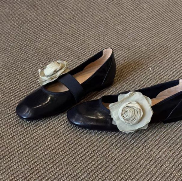Sheepskin Version Flat Soled Flower Shallow Mouth Single Shoes For Women, New Spring And Autumn Shoes, Versatile Mary Jane Women's Shoes_vogvips.com