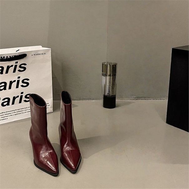 Women's Pointed-Toe Riding Boots - Slimming Synthetic Leather Knee-High Boots With Cuban Heel | Vintage Minimalist Style For Fall/Winter_vogvips.com