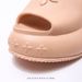Slip On Casual Shoes For Men And Women_vogvips.com
