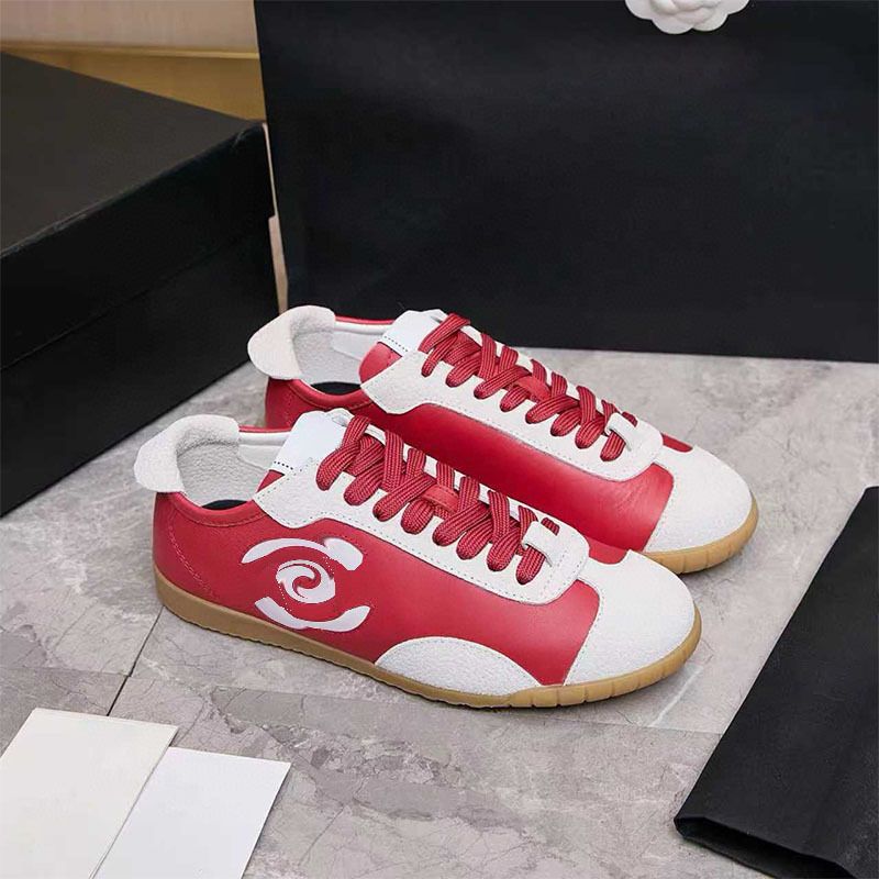 In-Stock New-Style 26 New Korean-Style Color-Blocked German Training Shoes, Round-Toe, Lace-Up, Flat-Soled, Simple,_vogvips.com