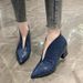 2021 Autumn Winter New European And American Fashion Pointed Toe Embossed Chunky Heel Martin Boots For Women_vogvips.com
