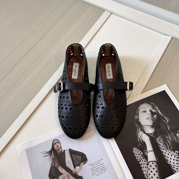 2026 Hot-selling Fashionable Shallow Mary Jane Shoes Soft Soles, Round Toe, Flat Sandals With Hollow Design, New_vogvips.com