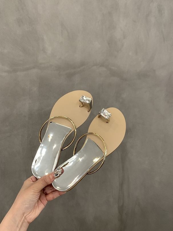 Wedge Heel Pigeon Egg Rhinestone Toe Ring Fairy Shoes 2025 New Summer Outdoor French Style Stunning Sandals_vogvips.com