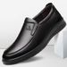 Mn's Slip-On Lathr Shos Soft Bottom Brathabl Lightwight Comfortabl Businss Casual Footwar Round To PVC_vogvips.com