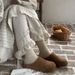 Made of genuine leather with plush insulation, women's 2025 winter new style lazy flat bottom vatile casual toe_vogvips.com