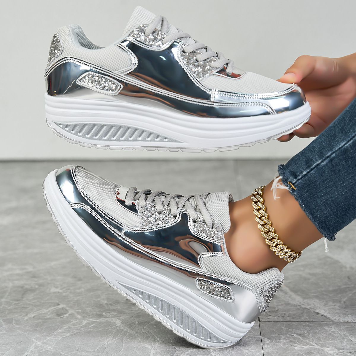 Women's Shoes Large Size Outdoor Tourism ExpressGolden Shoes_vogvips.com