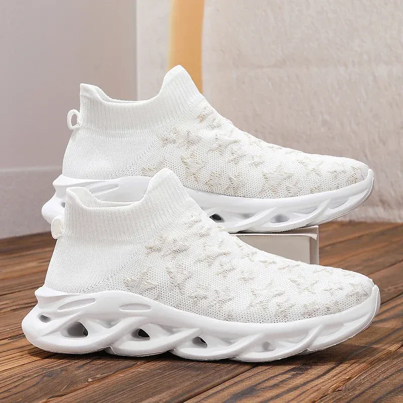 Men's Running Shoes Summer New Knitted Socks Breathable Casual Shoes Men Comfortable Sports Shoe_vogvips.com