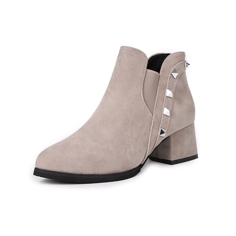 Chunky Heel Studded Mid Heel Fashion Boots For Women, Autumn New Style, Plus Size Pointed Toe Ankle Boots, Available On E Commerce Platforms._vogvips.com