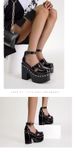 Thick-heeled platform thick-soled patent leather covered hollow sandals_vogvips.com
