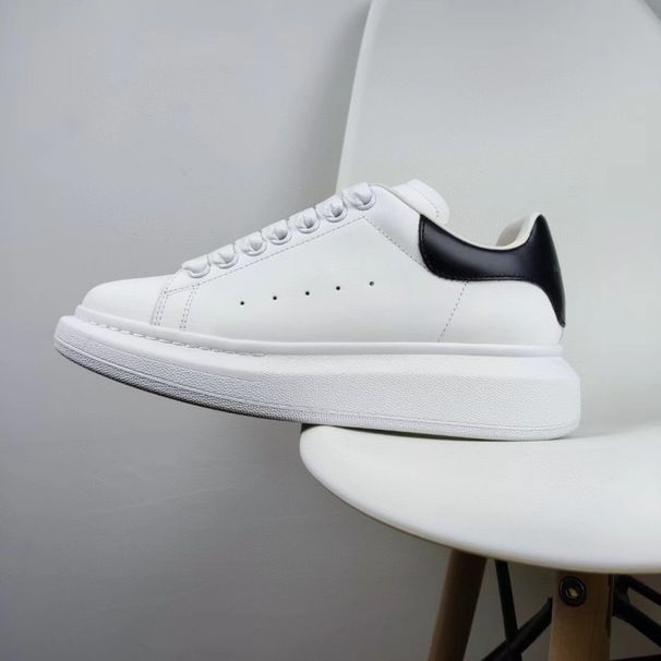 High Version McQlueen White Sneakers Women 2025 New Thick-Soled Genuine Leather Women's Height Increasing Versatile_vogvips.com