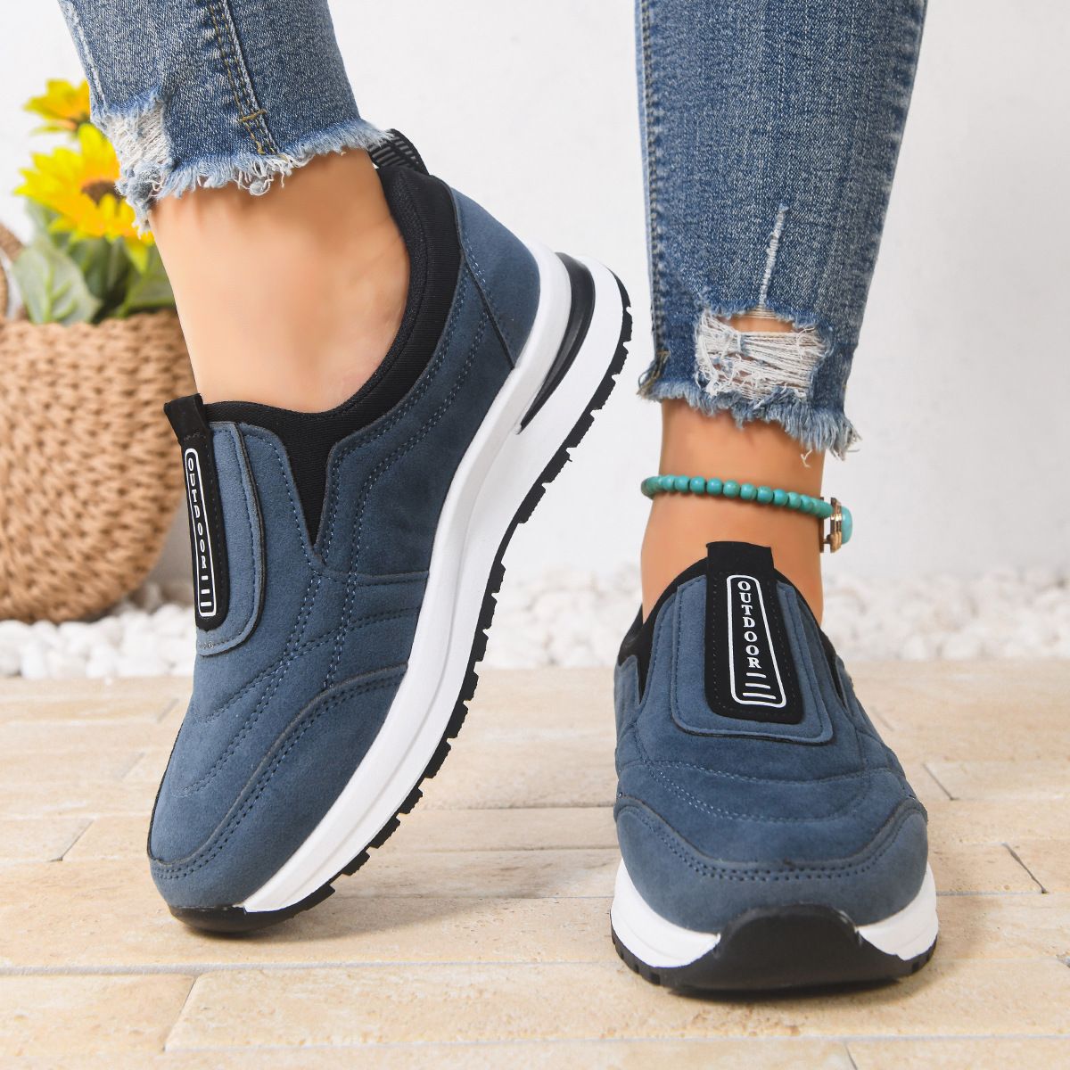 Women's Casual Plus Size Slip-On Running Shoes Comfortable Outdoor Sports Spring New Style_vogvips.com
