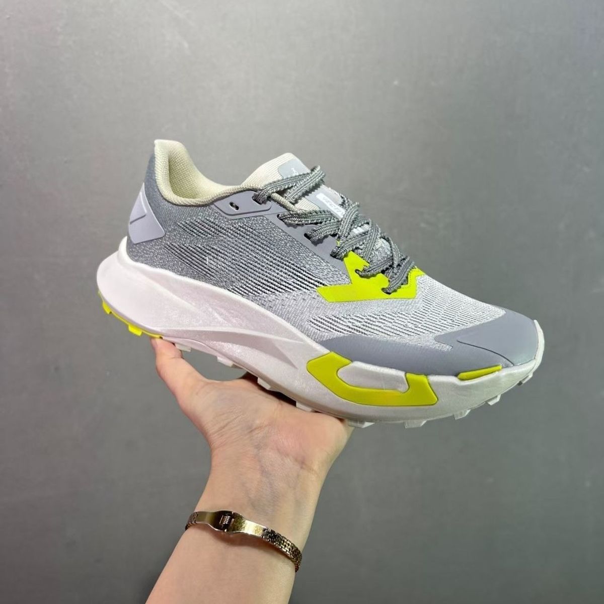 Comfortable Daily Stylish Cushioned Windproof Simple Sports Shoes For Casual Use In All Seasons_vogvips.com