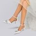 Mid To Low Heel Pointed Toe Hollow Rhinestone Wedding Shoes Style_vogvips.com