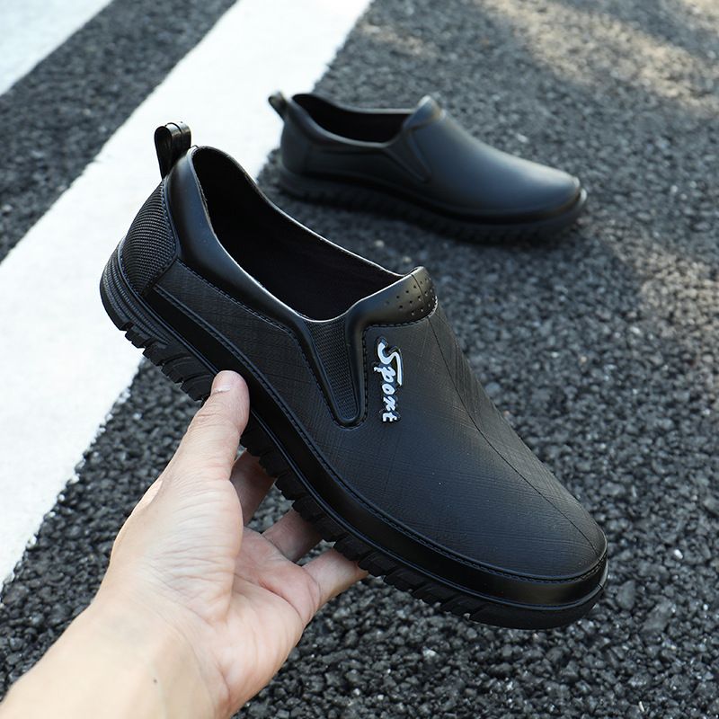 Men's Waterproof Slip-Resistant Work Shoes For Construction & Kitchen - Lightweight Soft Rubber Low-Cut Rain Boots (Black/Dark Green/Brown)_vogvips.com