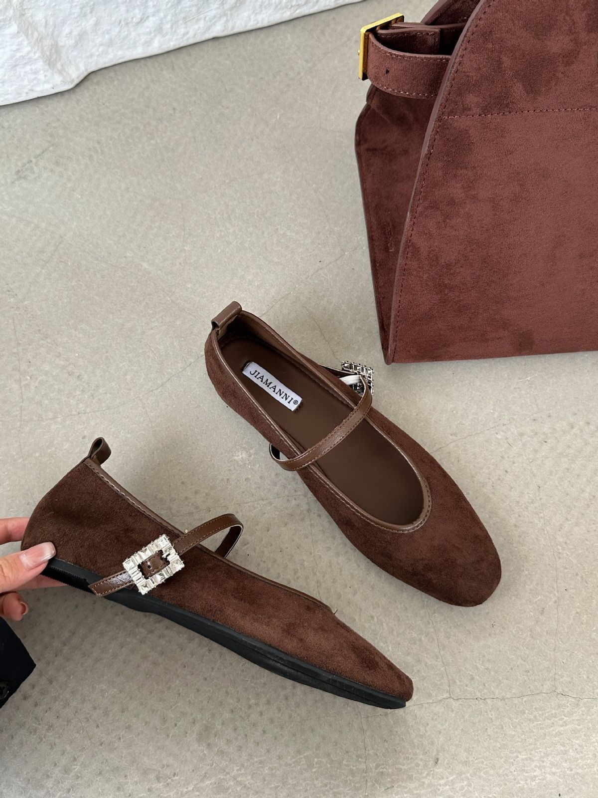 Women's Spring New Style Retro Round-Toe Shallow Mary Jane Shoes With Internal Height Increase, Soft Leather Thick Sole,_vogvips.com
