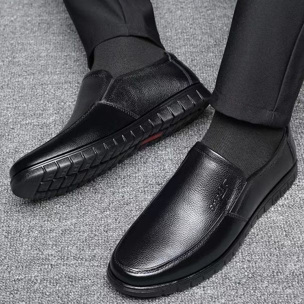 2025 New Autumn Breathable Business Dress Shoes Men's Genuine Leather One Step Stepping Middle Aged And Elderly Casual_vogvips.com
