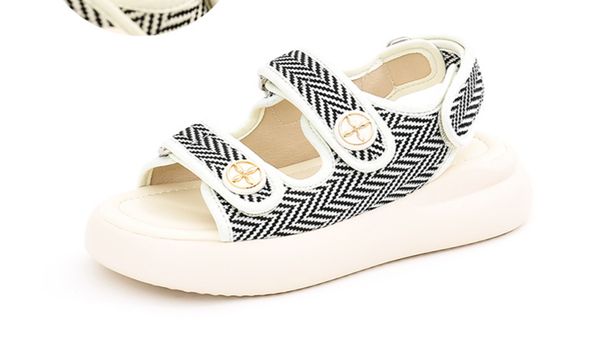 Flat Sandals For Women 2025 Summer New Velcro Sports Style Wheat Sandals Casual Small Fragrance Style Ladies Sandals_vogvips.com