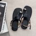 One-Strap Flat For Women 2025 Summer New Soft Leather Post Roman Open Toe Sandals_vogvips.com