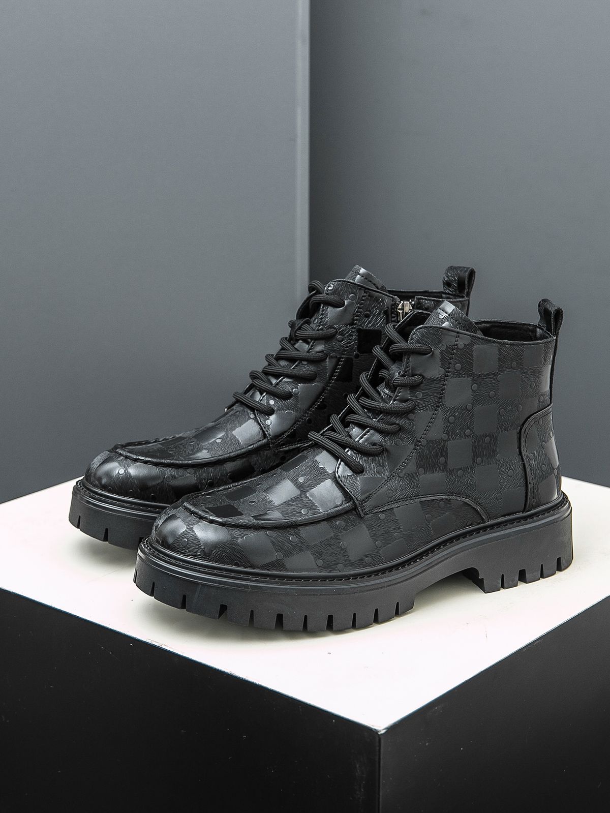 New Leather Spring Men's Shoes High-top Men's Heightening Tooling Martin Boots_vogvips.com