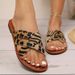 European And American Style Trendy Large Size Leopard Print Flat In Stock, New Summer Round-toe Slip-on Sandals_vogvips.com