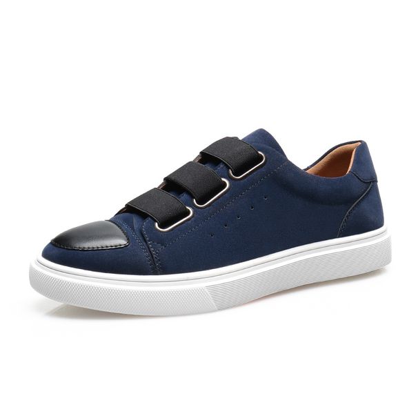 Men's flats with all-over elastic feet_vogvips.com