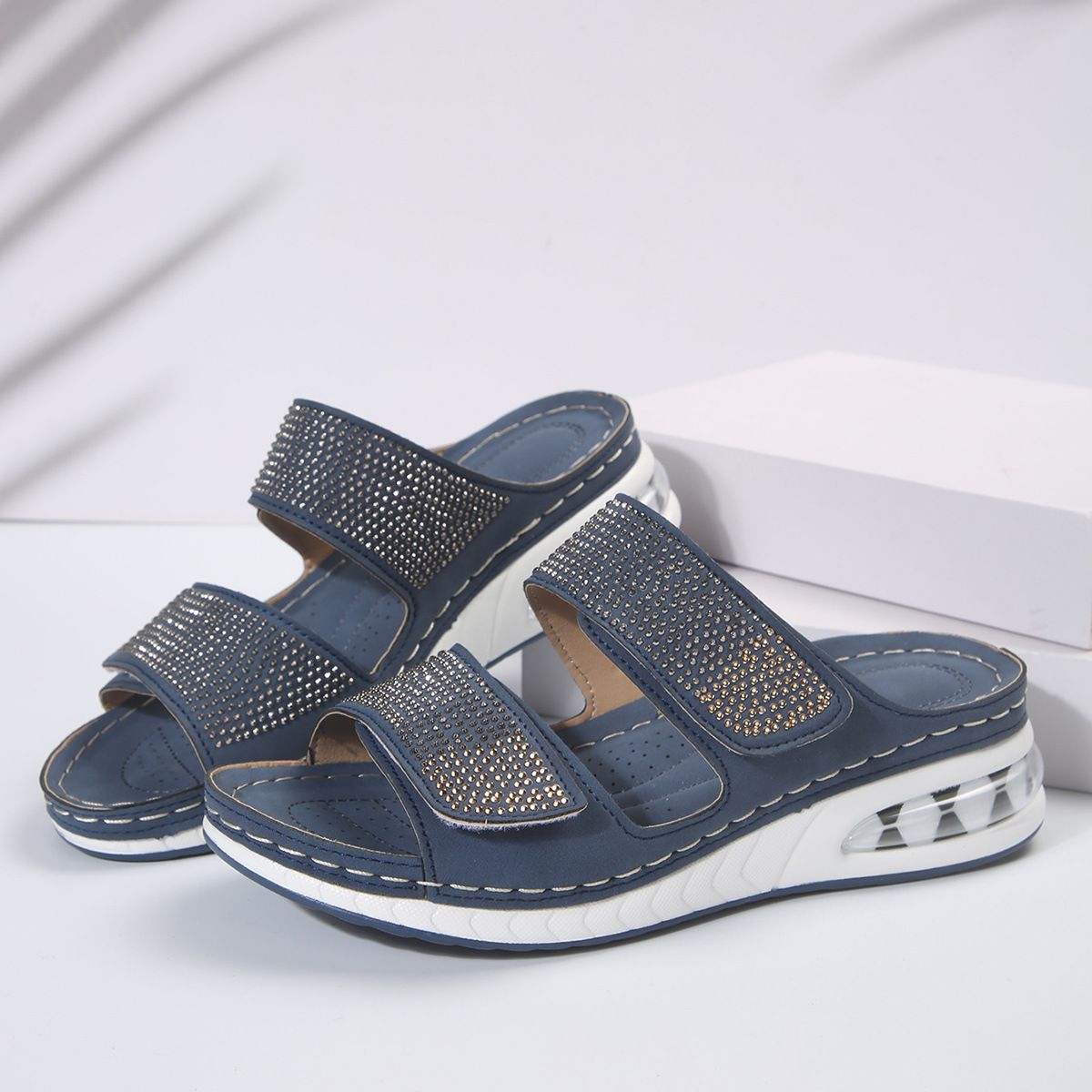 New Slippers For Women Casual Large Size Rhinestone Wedge Heel Air Cushion Slippers_vogvips.com