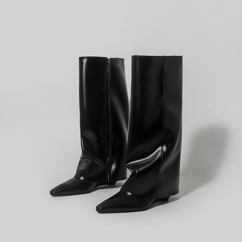Women's Dark Aesthetic Black Knee High Boots With Pointed Toe And Platform Heel Edgy Gothic Straight Cut Riding Boots Fashionable Chunky Heel Boots_vogvips.com