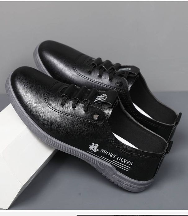 Men's Leather White Sneakers - Waterproof Casual Shoes For Running & Daily Wear_vogvips.com
