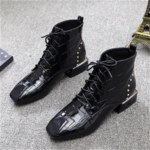 European Station Women's Shoes 2024 Autumn And Winter New And Bare Boots Lace-up Patent Leather Boots Women's Thick Heel Flat British Martin Boots_vogvips.com