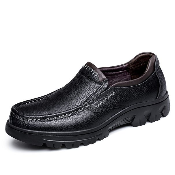 Foot Cover Round Head Large Size Shoes Thick Sole Men's Outdoor Casual Shoes Soft Sole Dad Sewing Line Men's Leather Shoes_vogvips.com