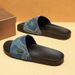 Summer 2026 New Style Outdoor Trendy And Stylish One-Strap Slippers, Men's Home Non-Slip Sandals_vogvips.com