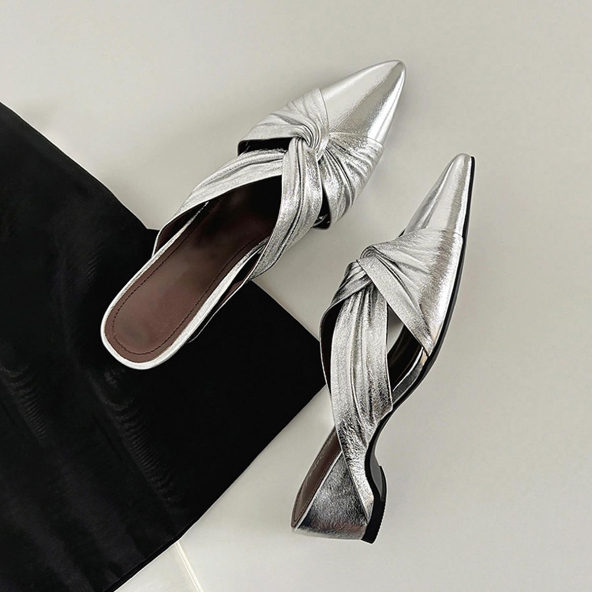 Cowhide Version~ Genuine Leather Hidden Wedge Closed-Toe Shoes For Women Summer Pointed Toe Slip-On Mules Half Slippers_vogvips.com