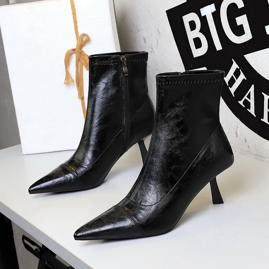 Sharp Pointed Short 2025 Fashionable Autumn And Winter New Women's High Heels Versatile Niche Design Slim Boots_vogvips.com