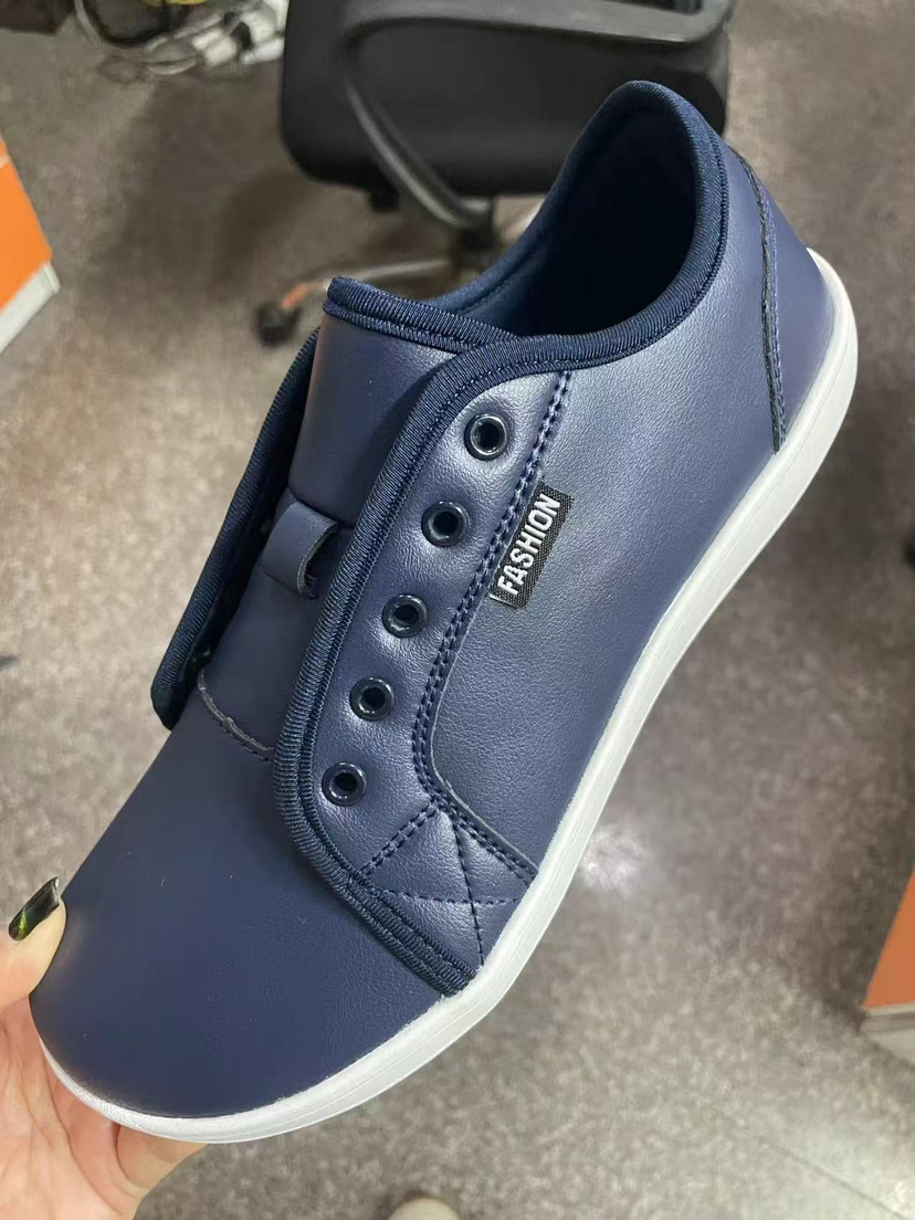 Hot Sale Men Womens Shoes Leather Wide Barefoot Shoes Soft Sole Male Casual Shoes Fashion Wear Wear Resistant Women Men Sneakers_vogvips.com