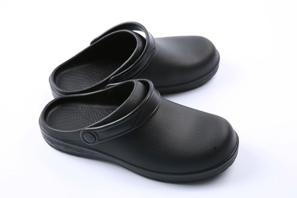 Protective Shoes Indoor Workshop Work Shoes Men's Wear-resistant Waterproof Oil-resistant Labor Protection Shoes Non-slip Chef Shoes_vogvips.com