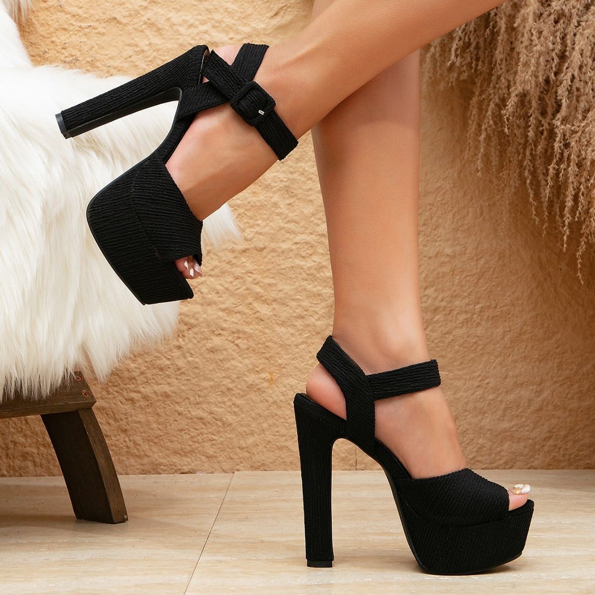 Peep-toe Platform Chunky Heel High-heeled Sandals, Cross-border Large-size Women's Shoes, European, American, Japanese,_vogvips.com