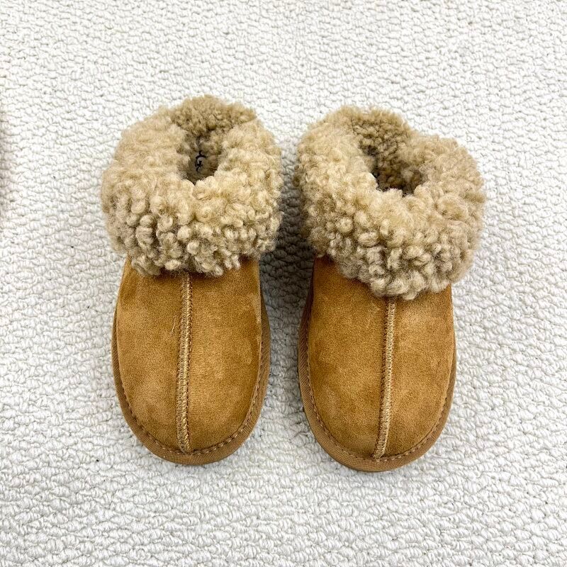 2026 New Women Winter Slippers Curly Fur Collar Suede Leather Warm Slip‑On Indoor Outdoor Mules Slides_vogvips.com