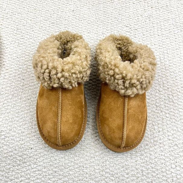 2026 New Women Winter Slippers Curly Fur Collar Suede Leather Warm Slip‑On Indoor Outdoor Mules Slides_vogvips.com