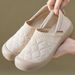 Women's Spring New Slip-On Old Beijing Cloth Lightweight Flat Soft Sole Comfortable Versatile Mom Shoes_vogvips.com