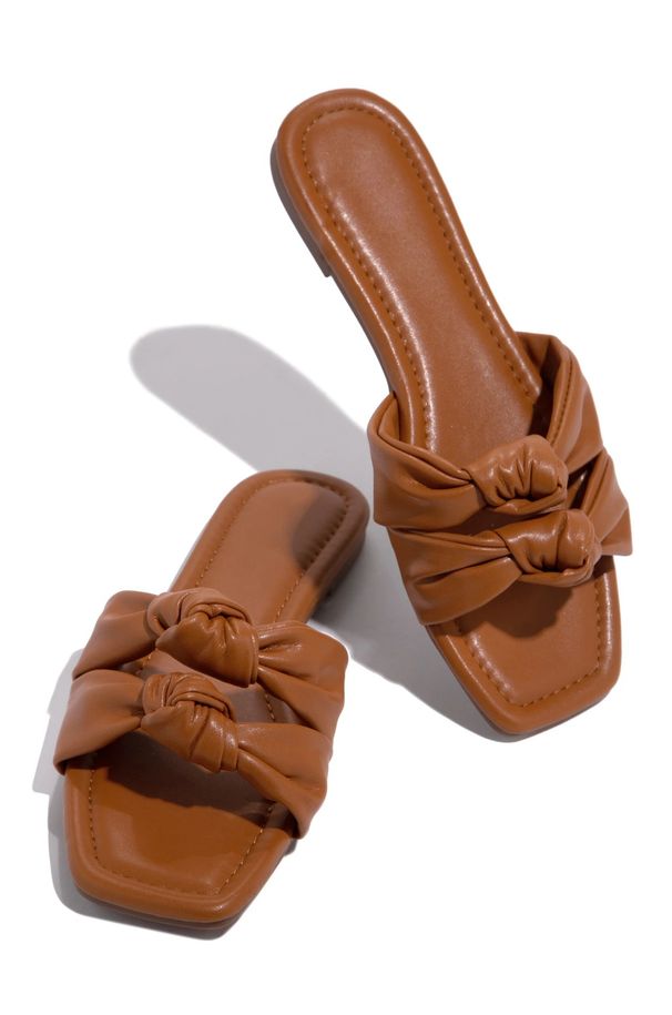 Plus Size Women's Flat Slippers, Square Toe, Bow, Strappy Design, Lightweight Flat Sandals._vogvips.com