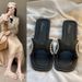 Pearl Small Fragrance Outdoor Flat Summer Style Versatile Beach Soft Sole Non-Slip Slimming Women's Slippers_vogvips.com
