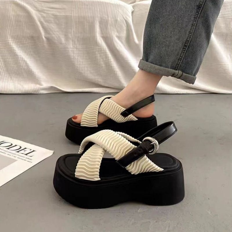 Women’s Shoes Small Thick Soled Cross Sandals For Women Summer Platform Open Toe Casual Buckle Fashionable With Skirt Beach Shoes_vogvips.com